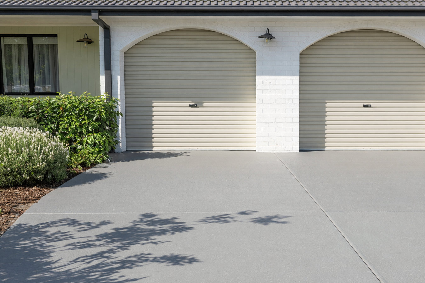 Concrete driveway building in South Whittier, CA