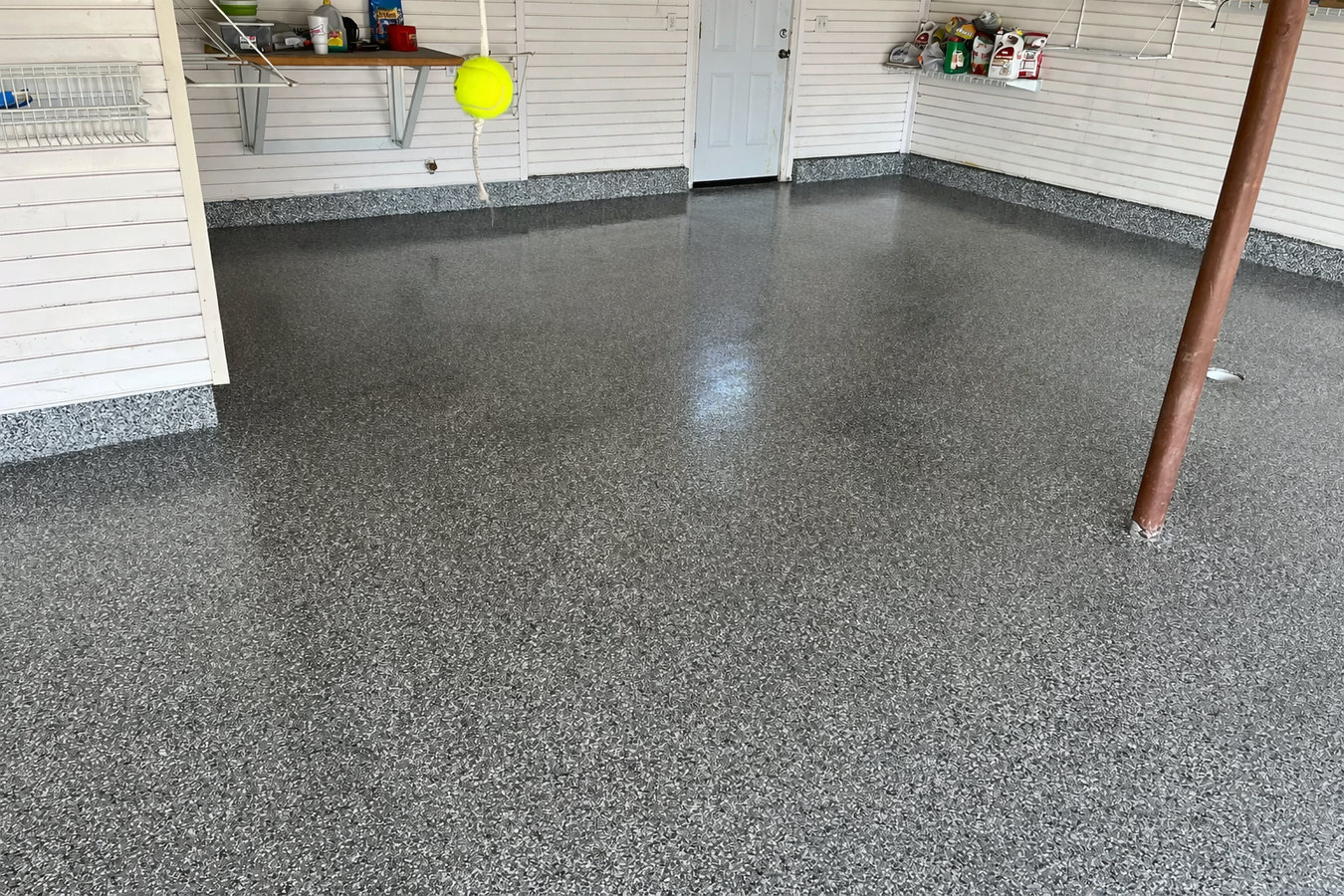 Garage floor concrete in South Whittier, CA